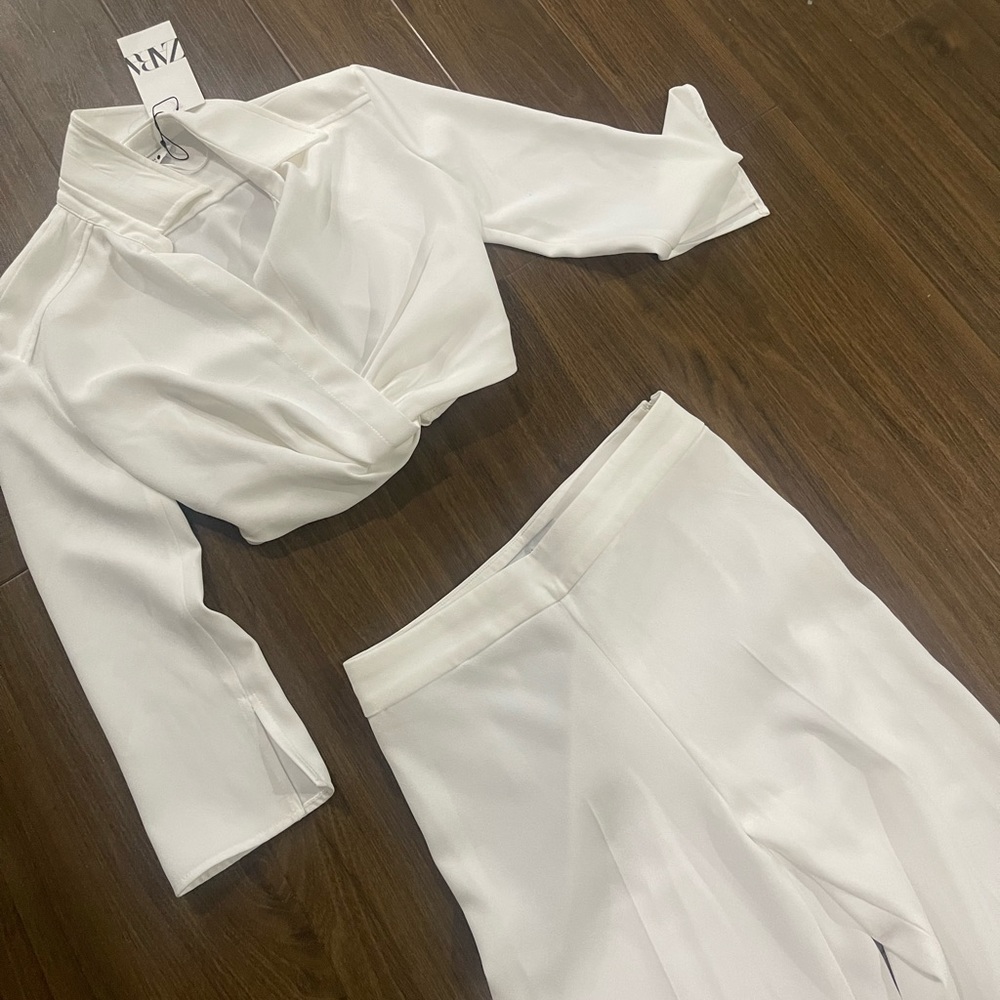 Zara two pieces cropped and full length pants suit